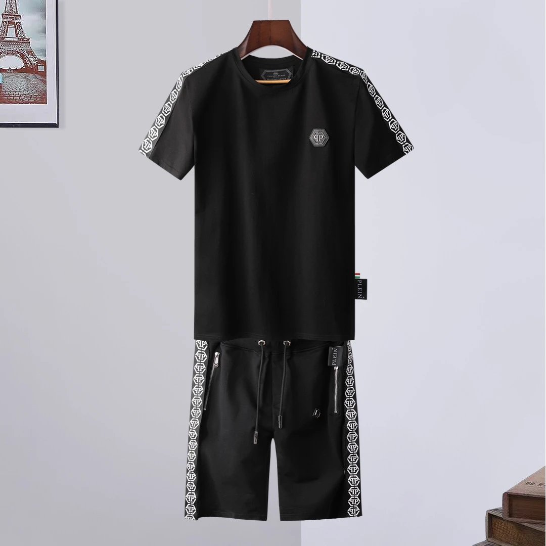 Philipp Plein Graphic Drawstring Shorts — 40
