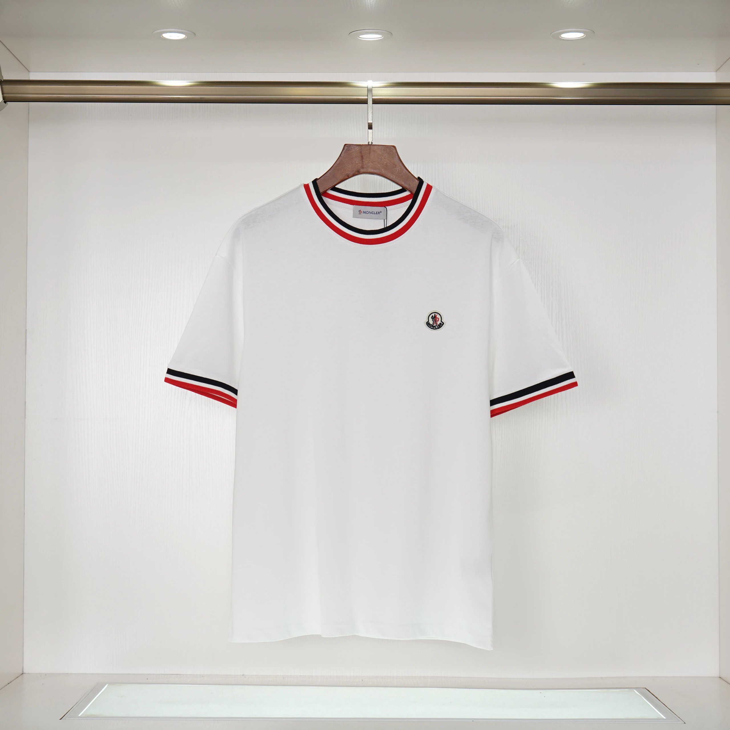 Moncler T-Shirts 1952 Logo Print — 36