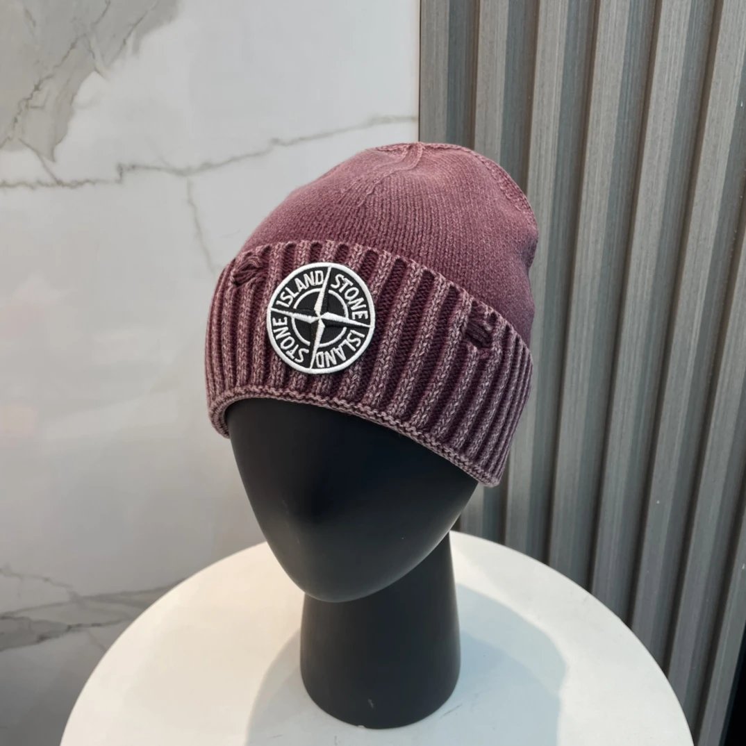 Moncler Hats Rib-Knit Cuffed Beanie — 24