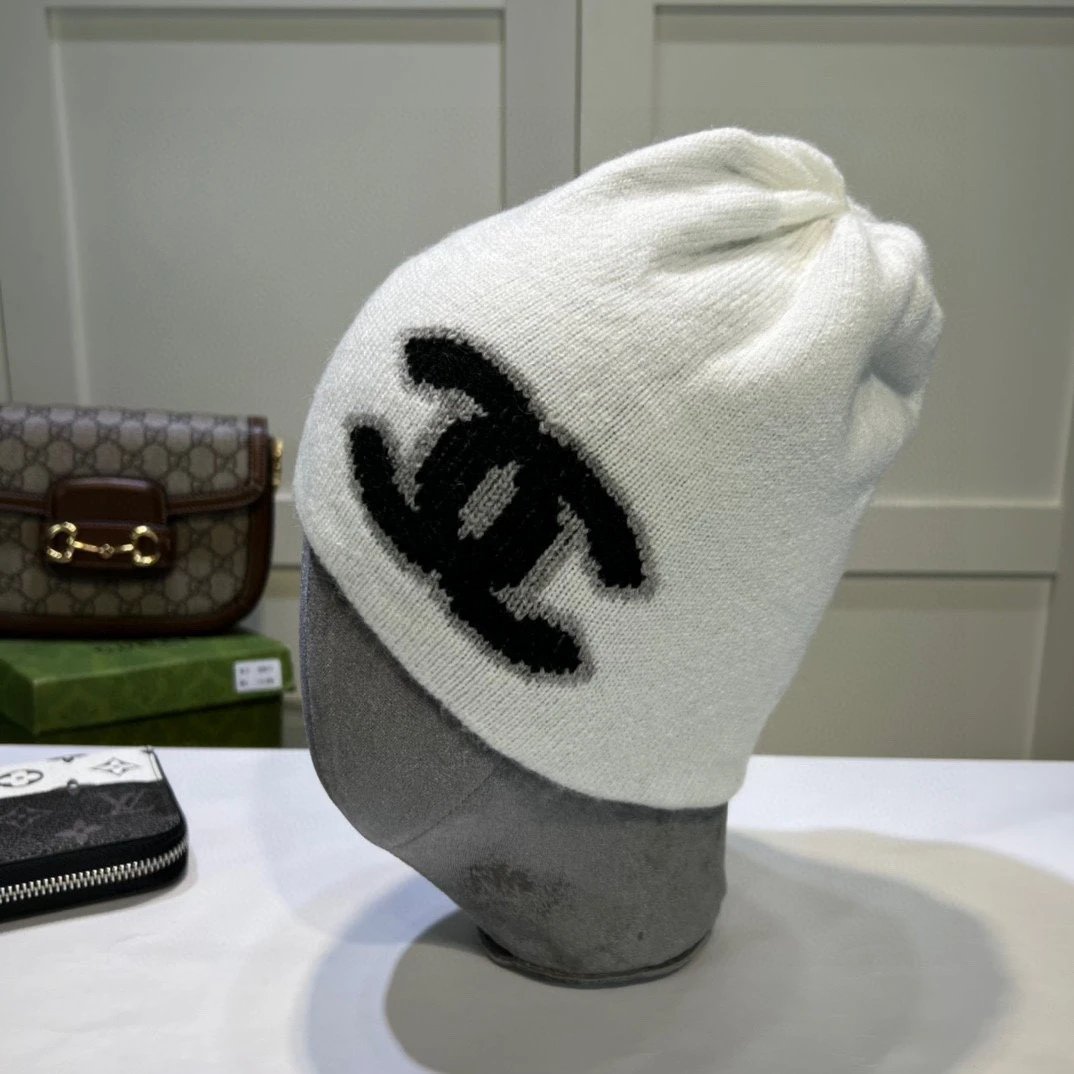 Moncler Hats Rib-Knit Cuffed Beanie — 16