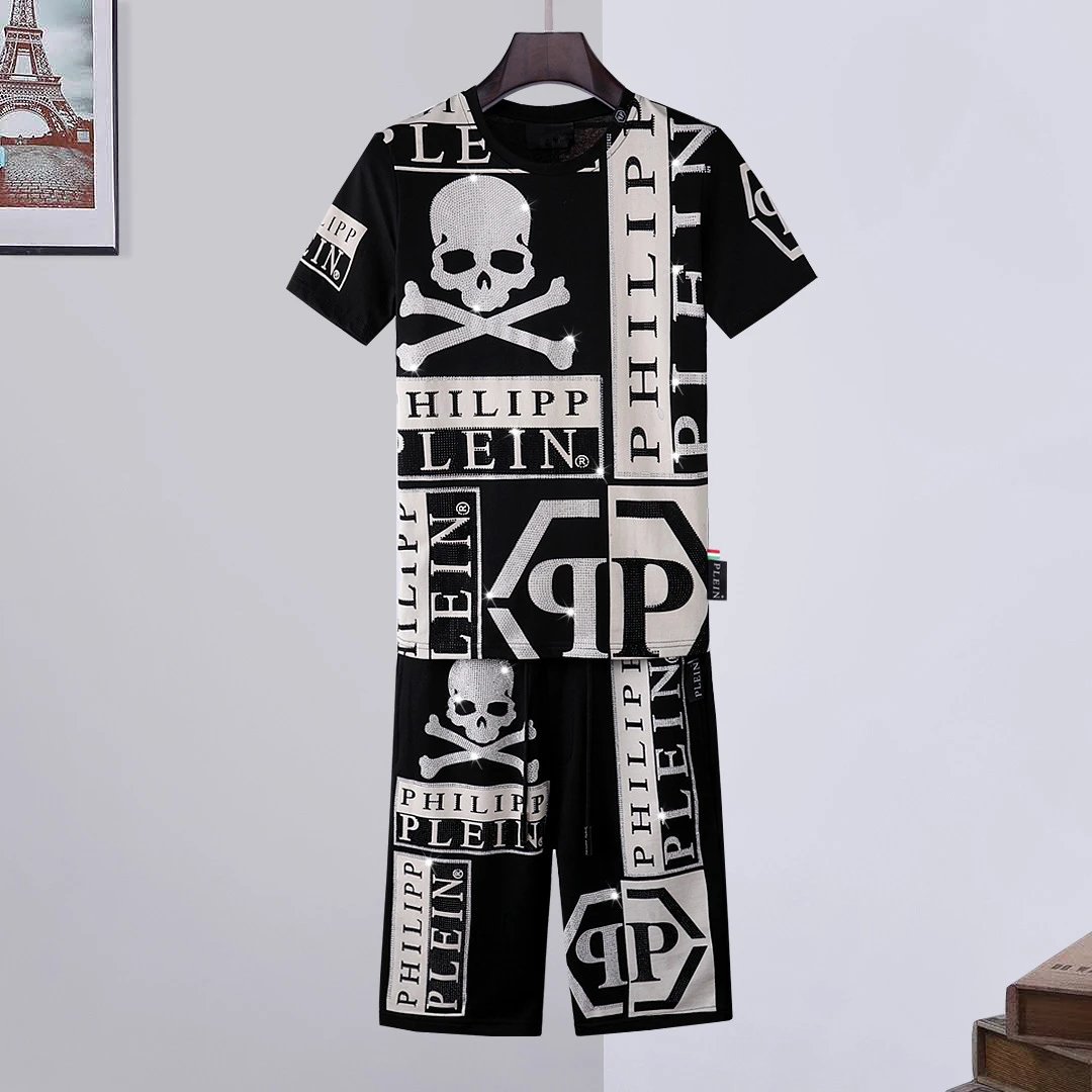 Philipp Plein Graphic Drawstring Shorts — 28
