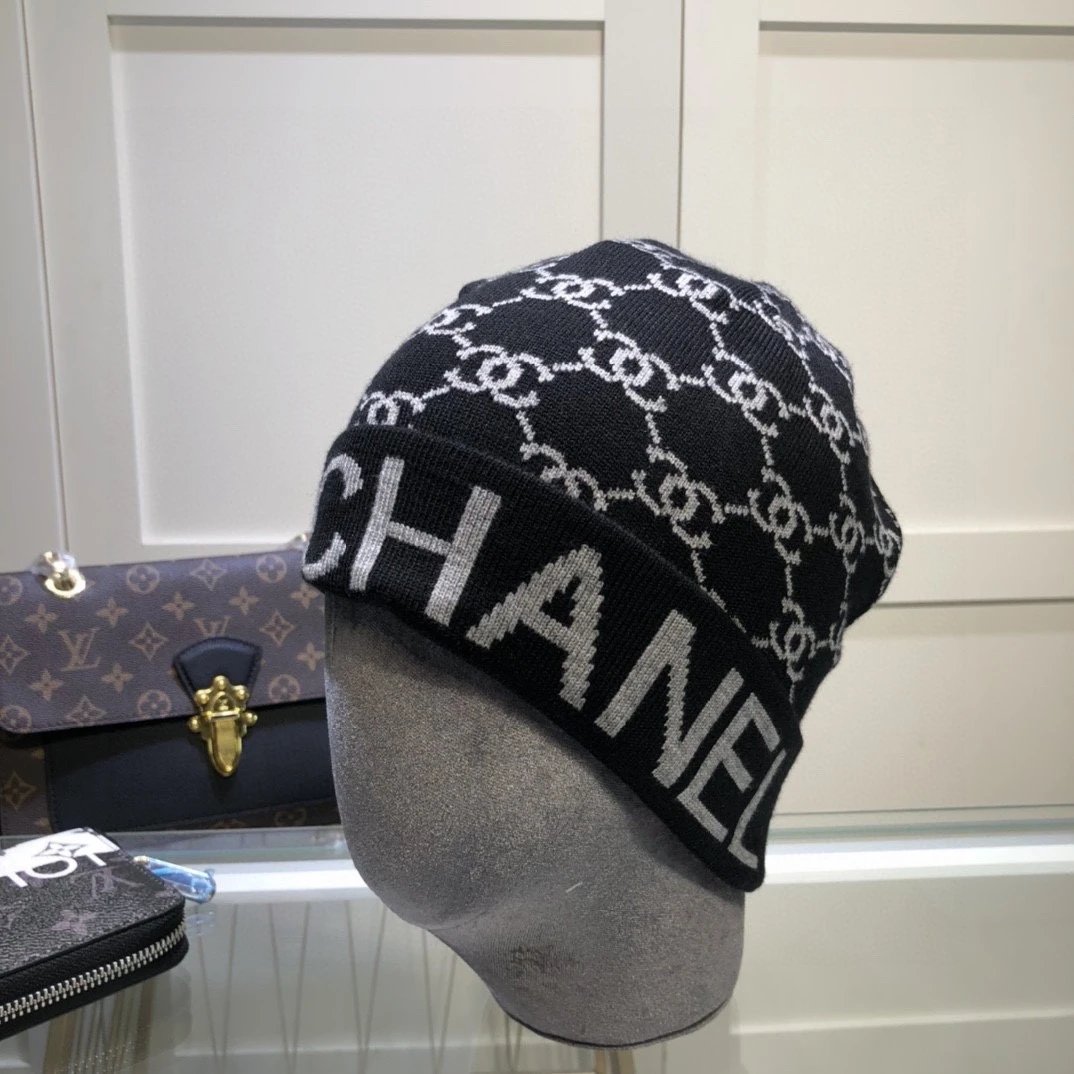 Gucci Hats GG Monogram Striped Cuff Knit Beanie — 07