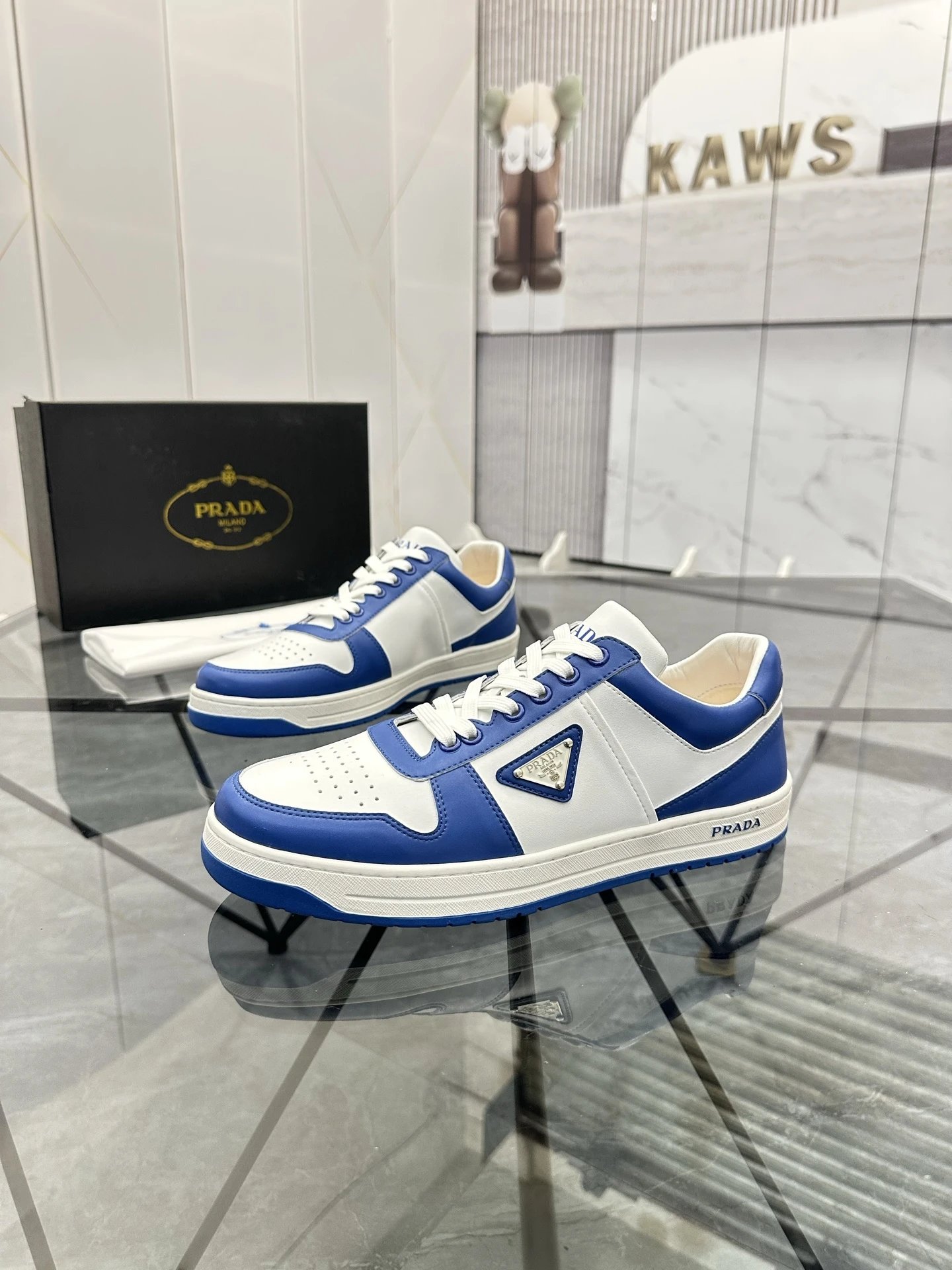Prada Sneakers Low-Top Triangle Logo image 6