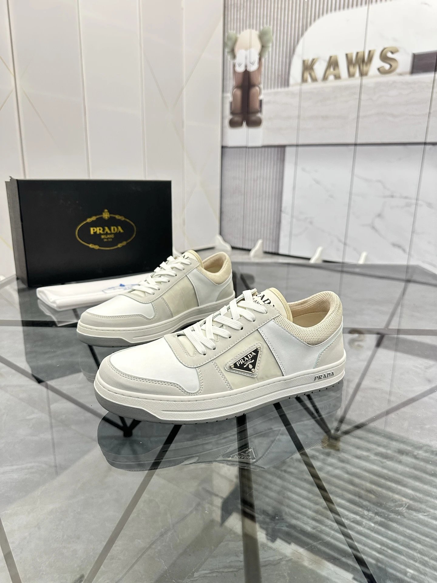 Prada Sneakers Low-Top Triangle Logo — 17