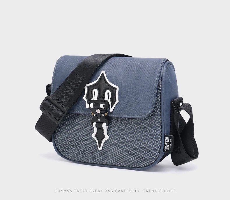 Trapstar Crossbody Bags Flap Bag with Emblem Buckle image 7