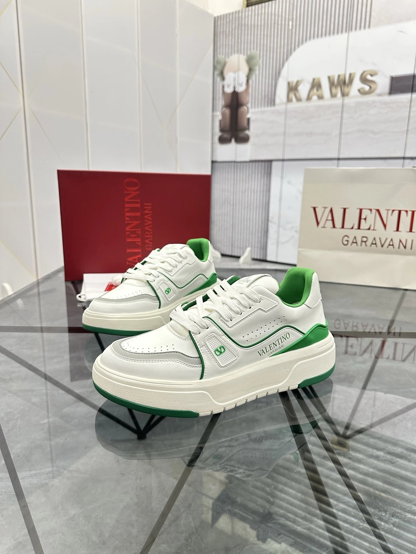 Valentino Garavani Sneakers Low-top chunky image 4