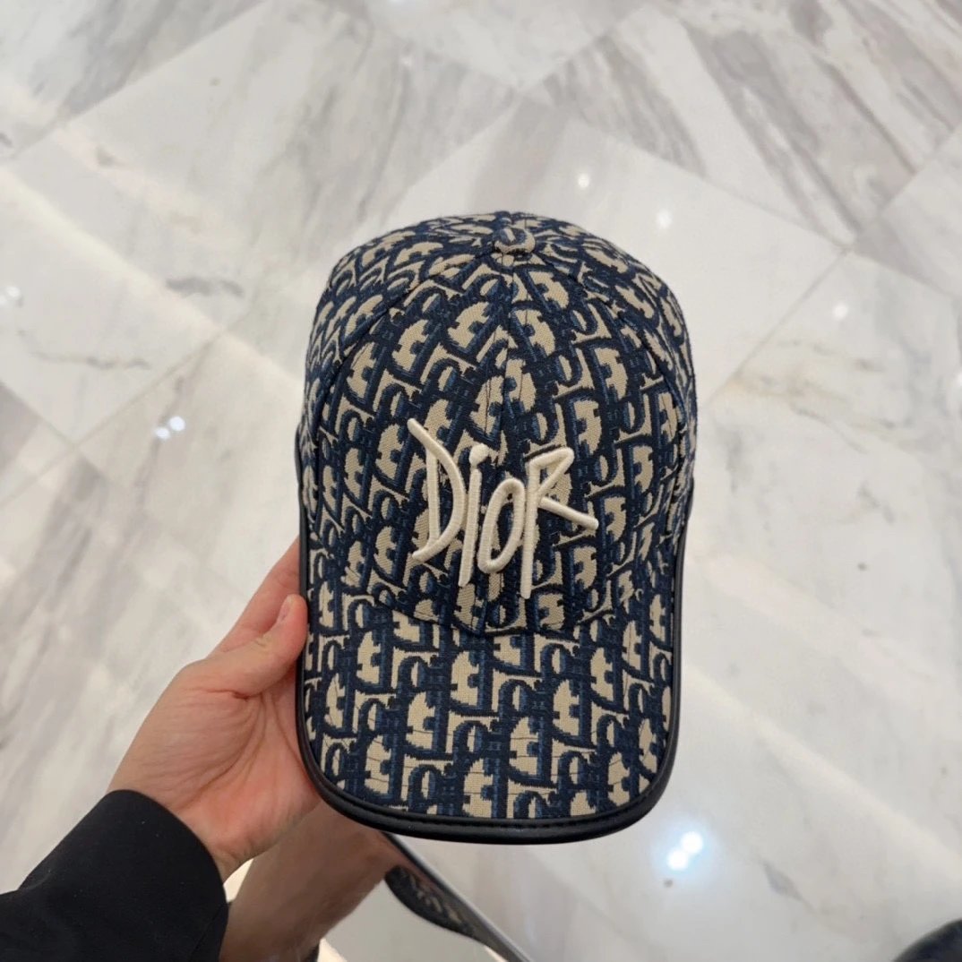 Dior Hats Oblique monogram baseball cap with embroidered logo and compass badge — 08