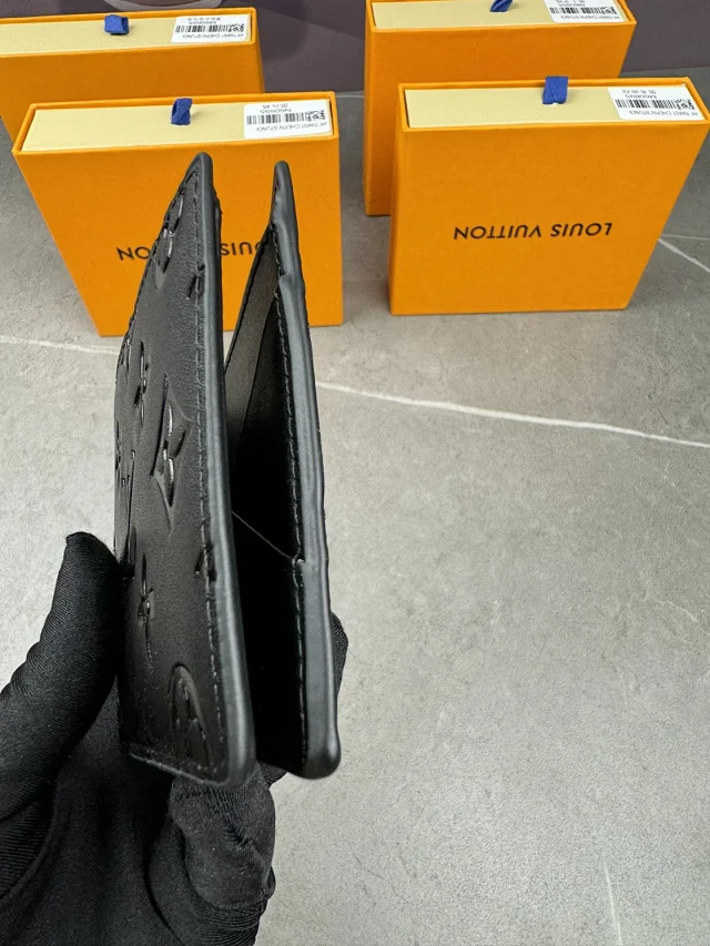 Louis Vuitton Multiple wallet models product detail image 3
