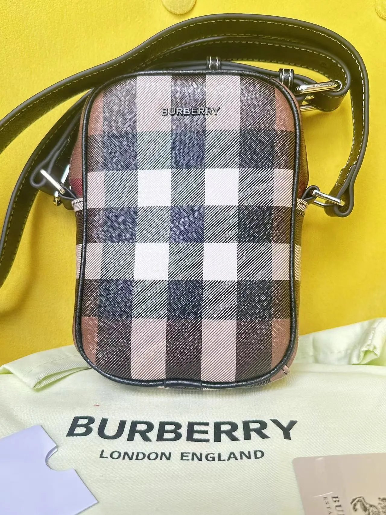 Burberry Check-pattern card holder product image