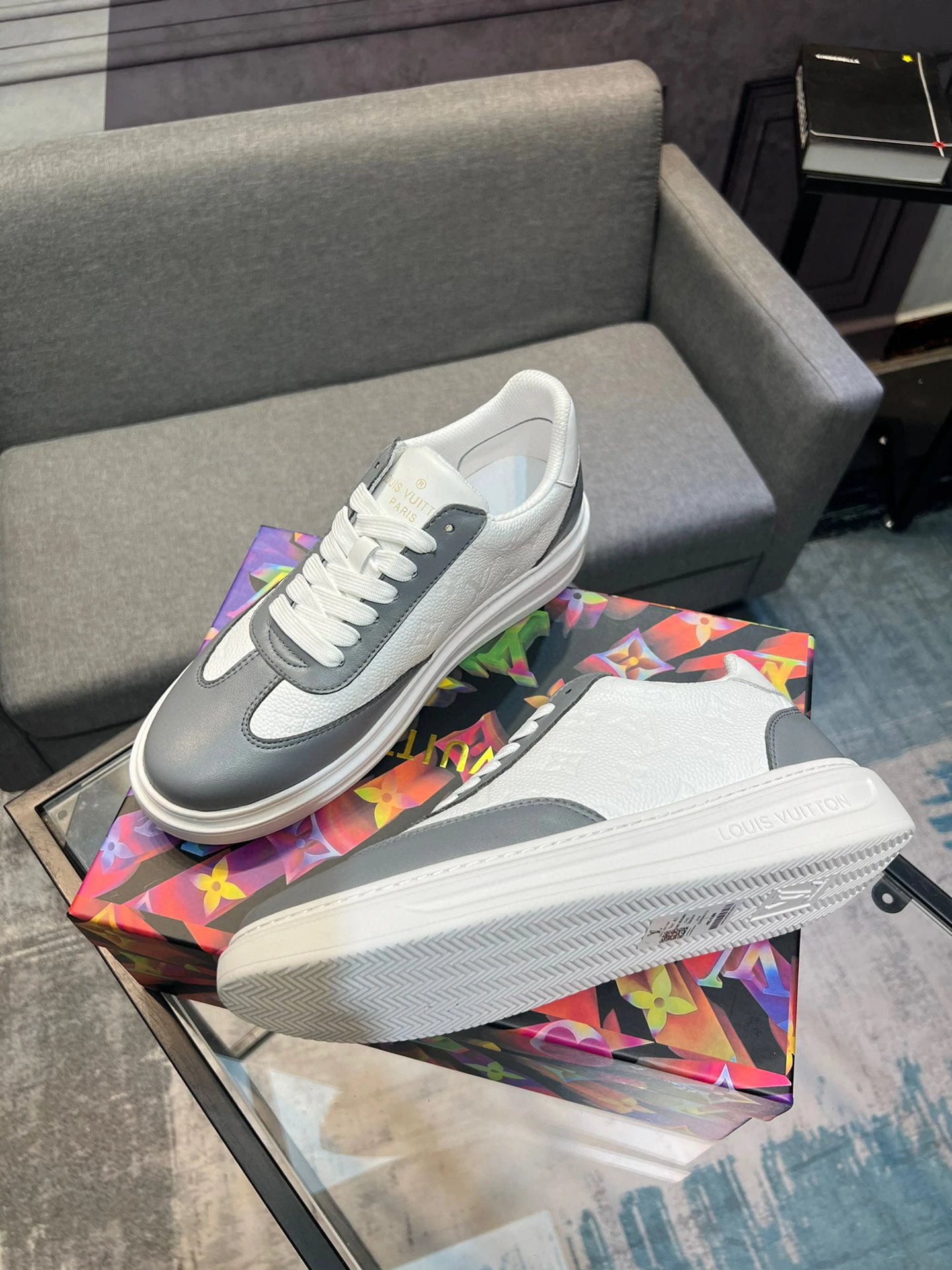 Louis Vuitton Sneakers Low-Top Lace-Up Monogram — 15