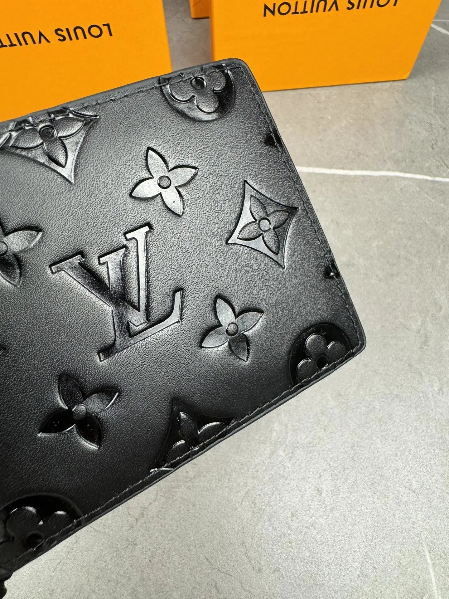 Louis Vuitton Monogram Eclipse Card Holder Gray - 4