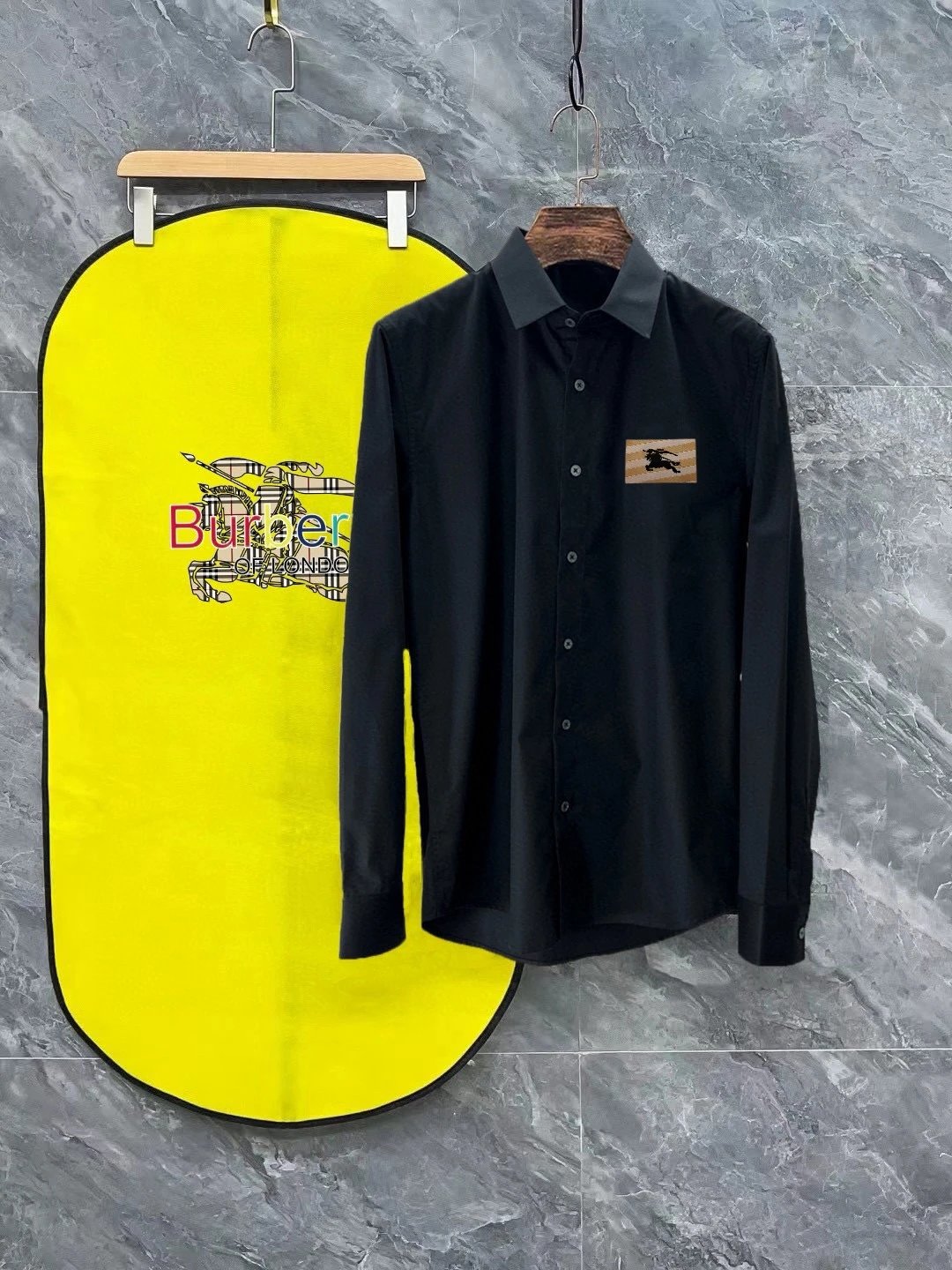 Burberry Shirts Long-sleeve check button-up shirt — 29