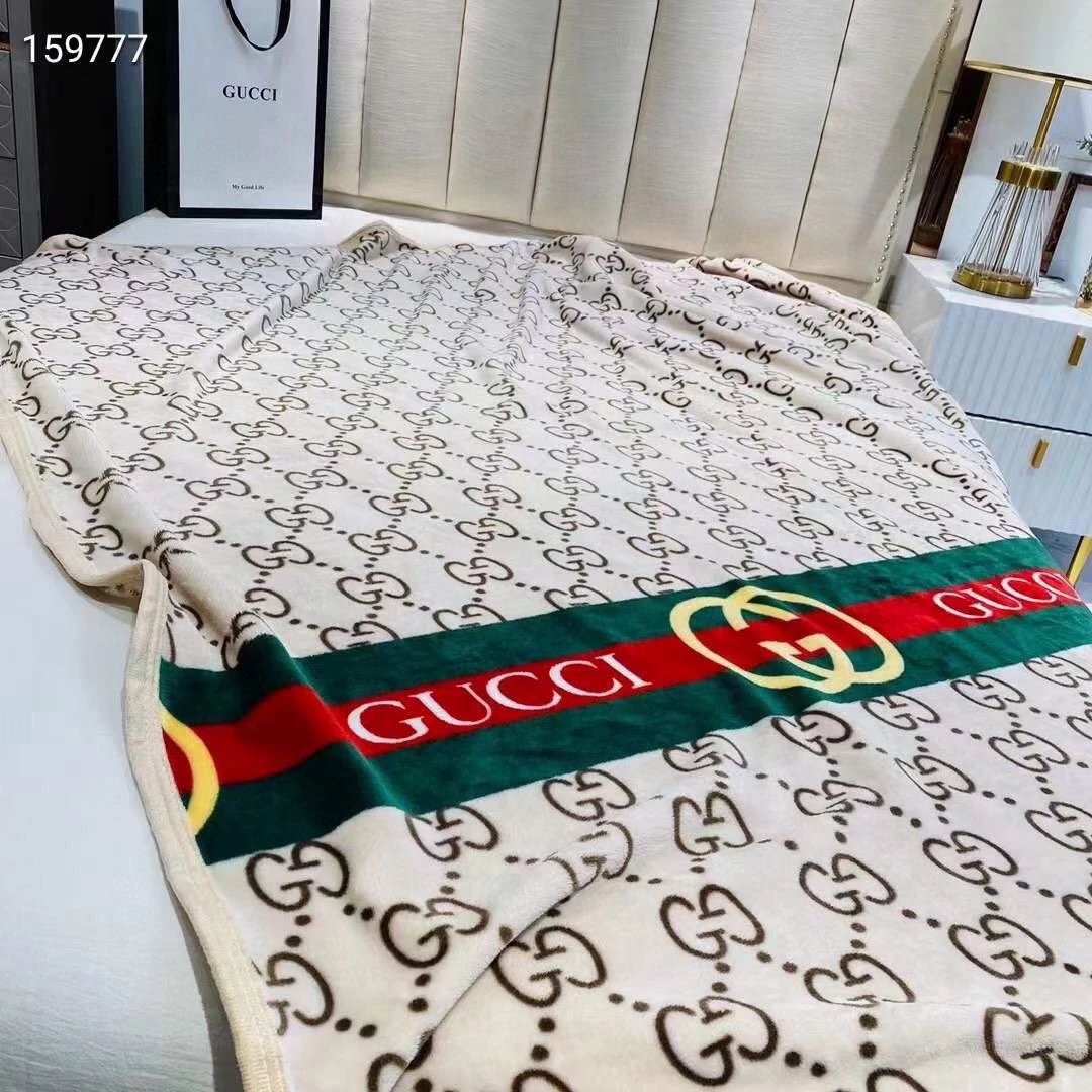Louis Vuitton Uncategorized Monogram Fleece Blanket image 7