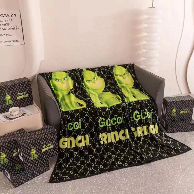 Louis Vuitton Uncategorized Monogram Fleece Blanket — 04