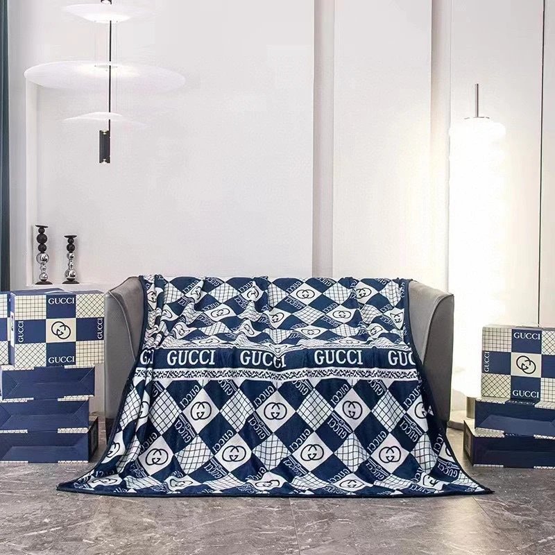 Louis Vuitton Uncategorized Monogram Fleece Blanket image 5