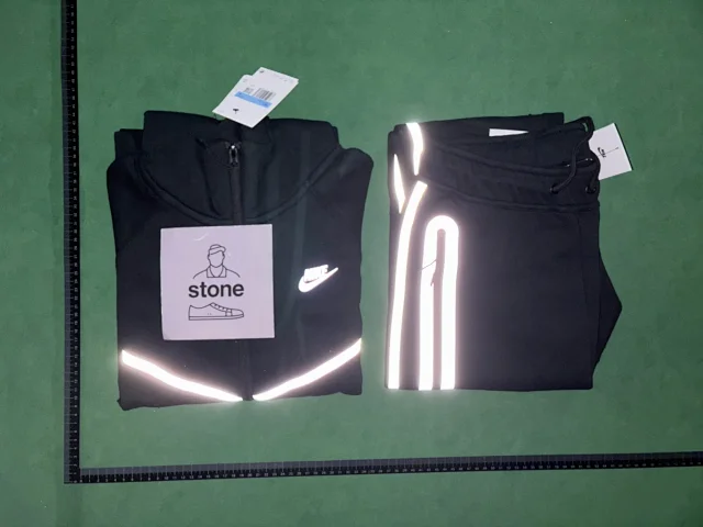Nike Tracksuits Reflective Zip-Up Hooded Tracksuit product detail image 3