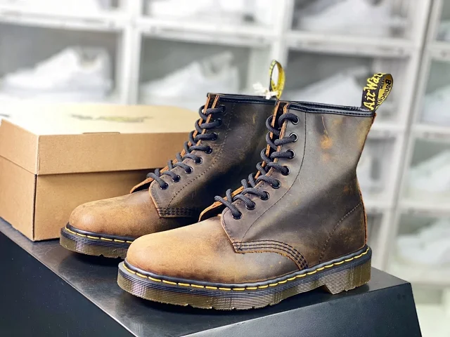 Dr. Martens Boots 8-eye lace-up ankle with yellow welt stitching product detail image 1