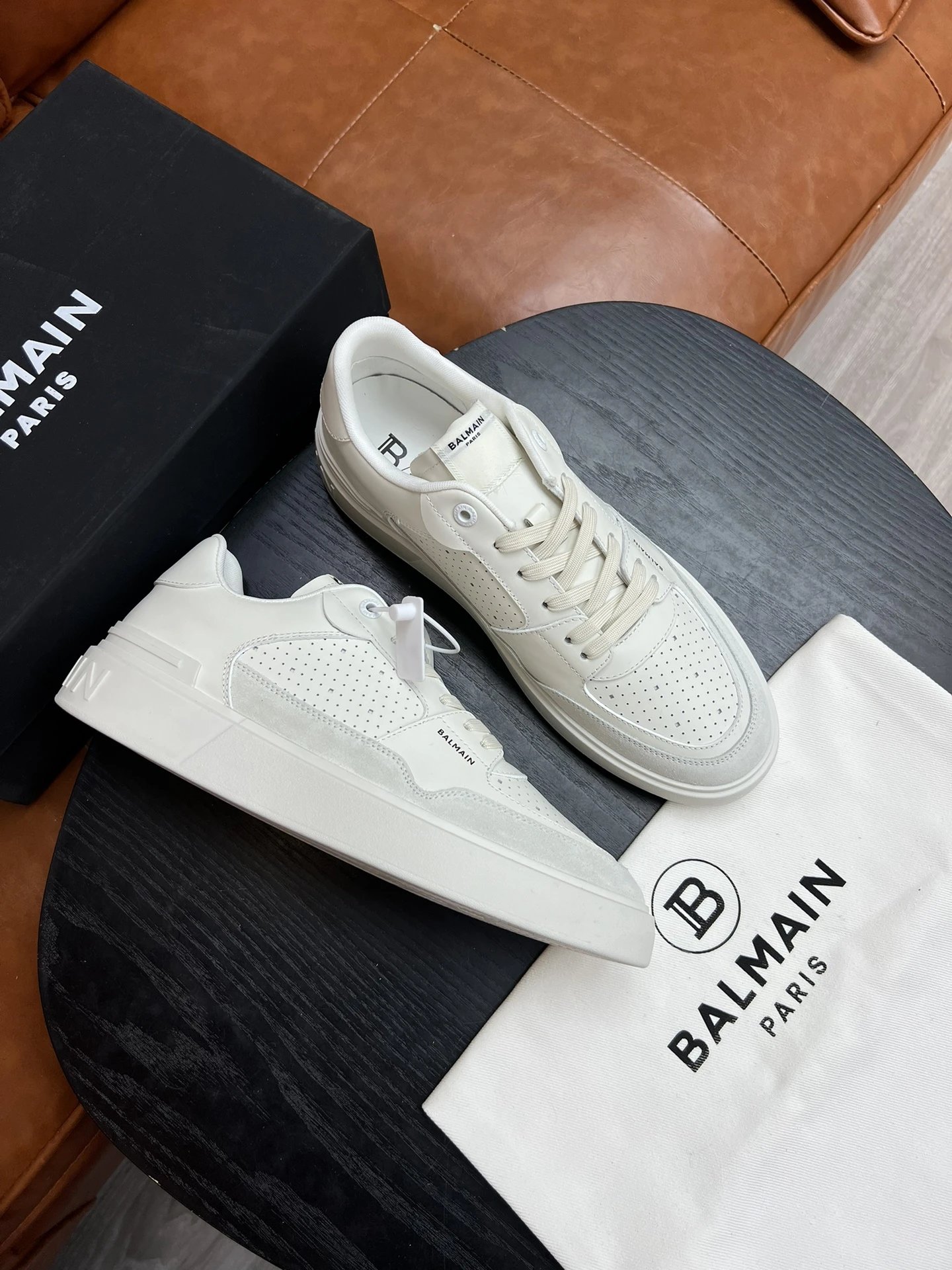 Balmain Sneakers Low-Top Lace-Up Logo image 7
