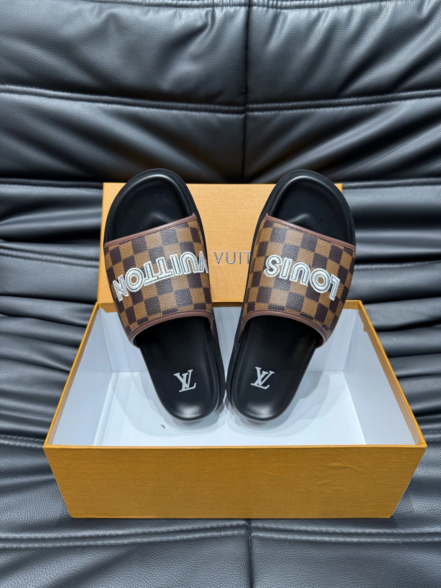 Louis Vuitton Slippers Monogram Slide — 11