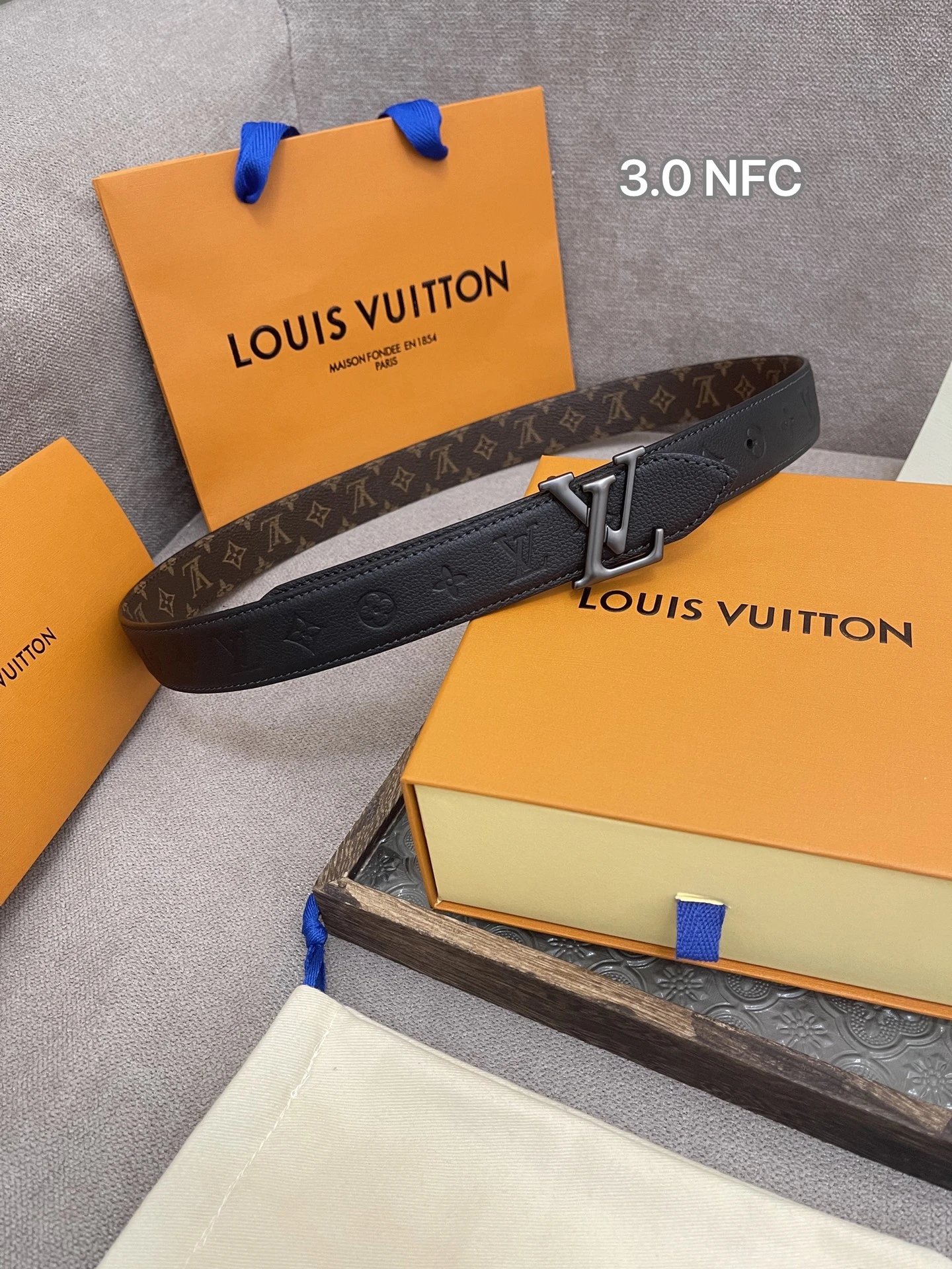 Louis Vuitton Belts LV buckle monogram belt — 01