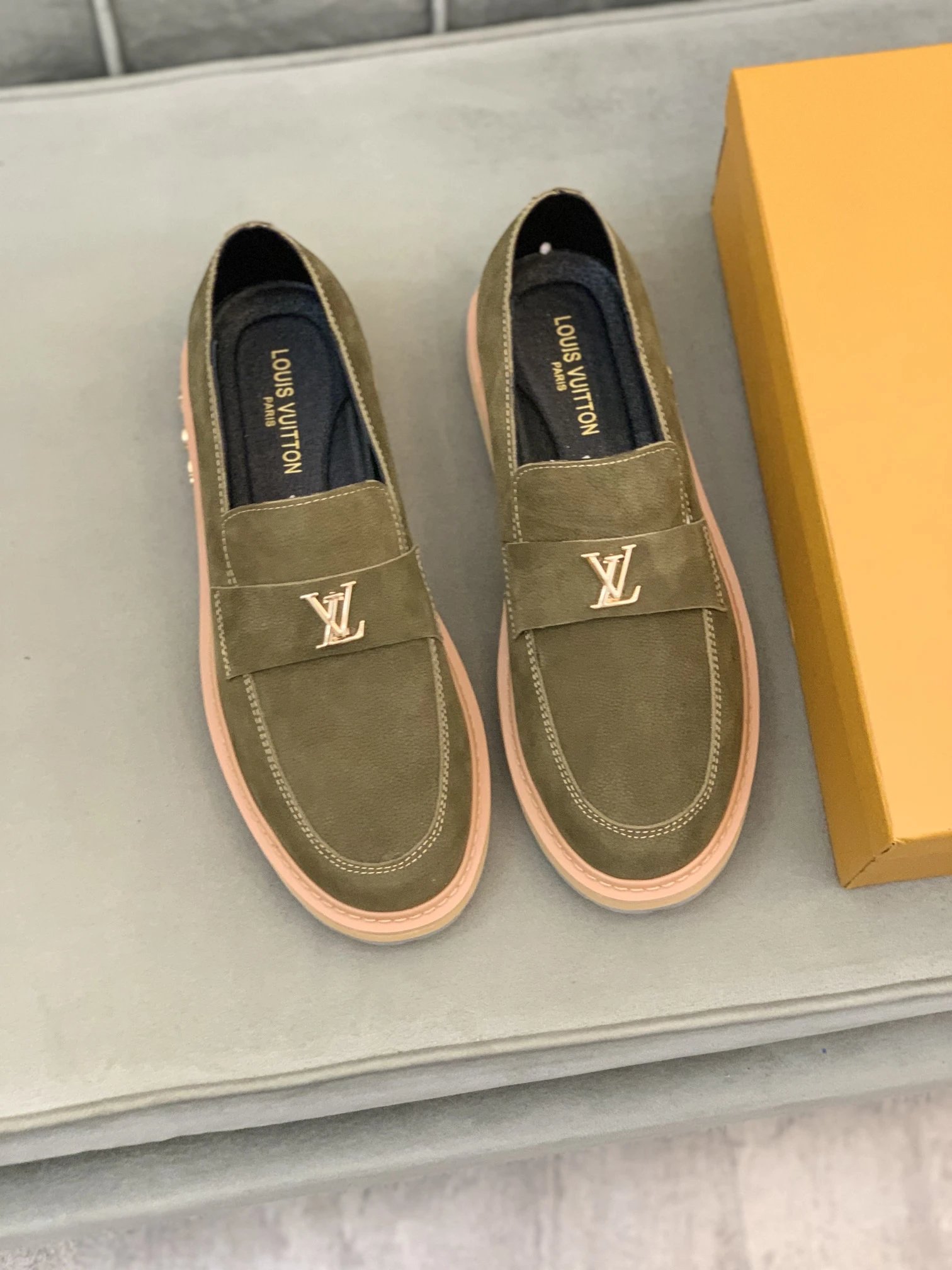 Louis Vuitton Leather Shoes Monogram loafers — 06