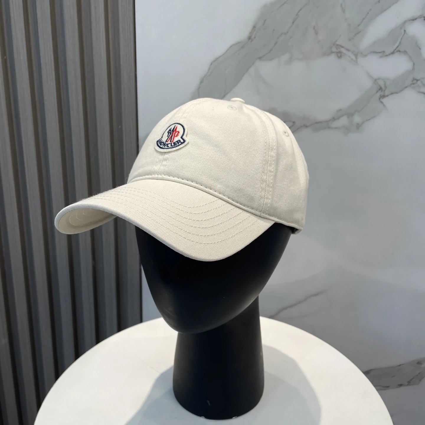 Moncler Hats Logo-patch baseball cap with contrast curved brim image 7