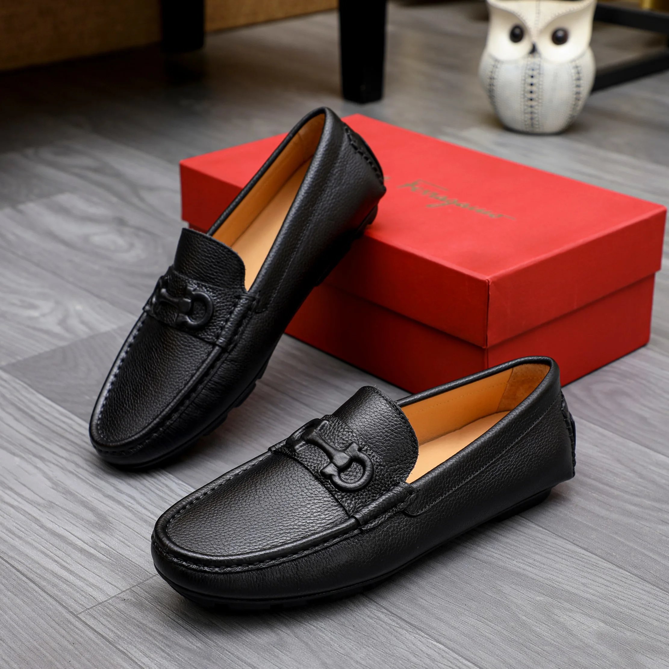 Salvatore Ferragamo Leather Shoes Men's loafers with metal Gancini-style hardware image 6