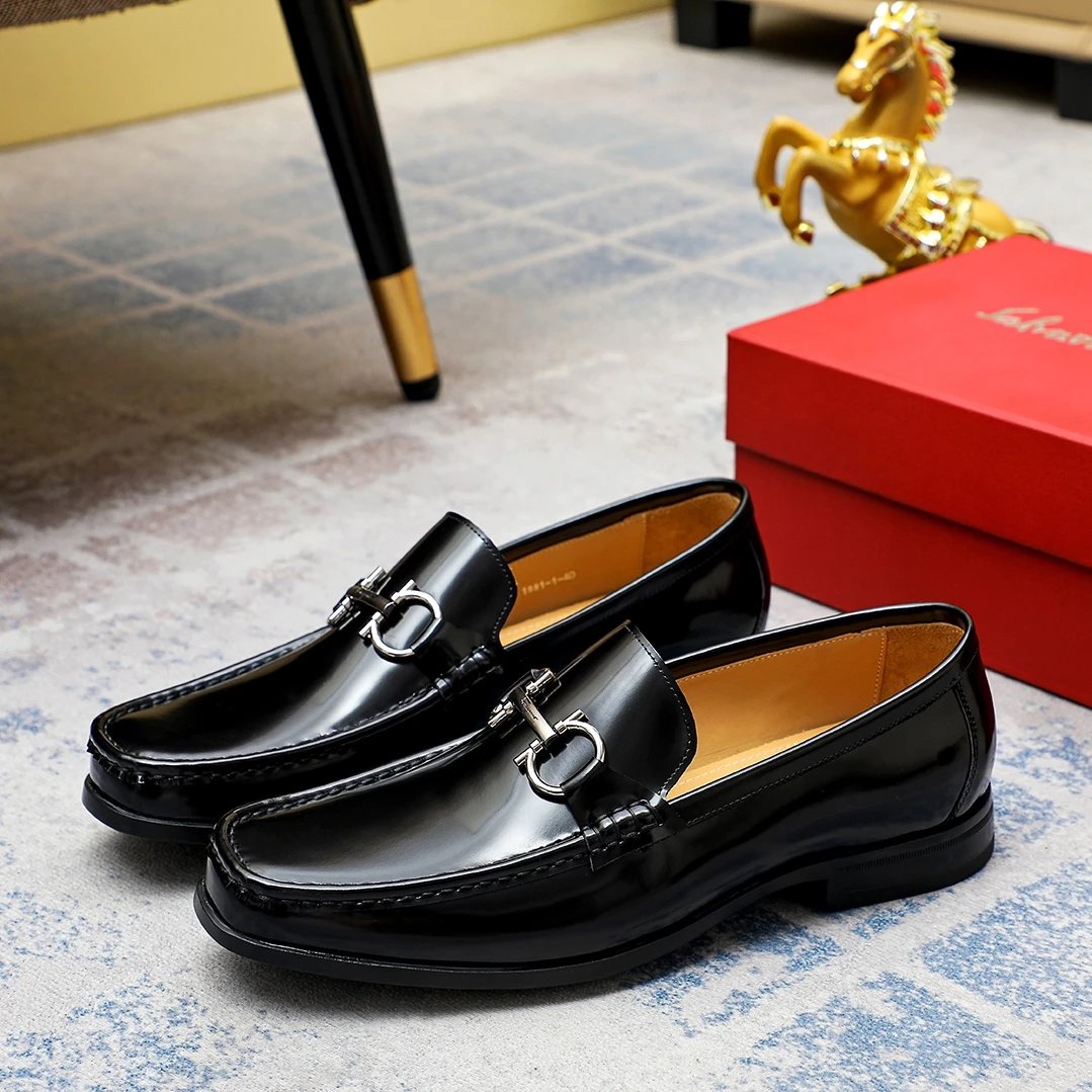 Salvatore Ferragamo Leather Shoes Men's loafers with metal Gancini-style hardware — 10