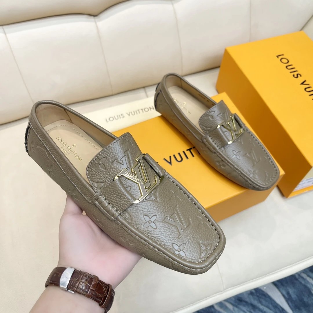 Louis Vuitton Leather Shoes Monogram loafers — 29