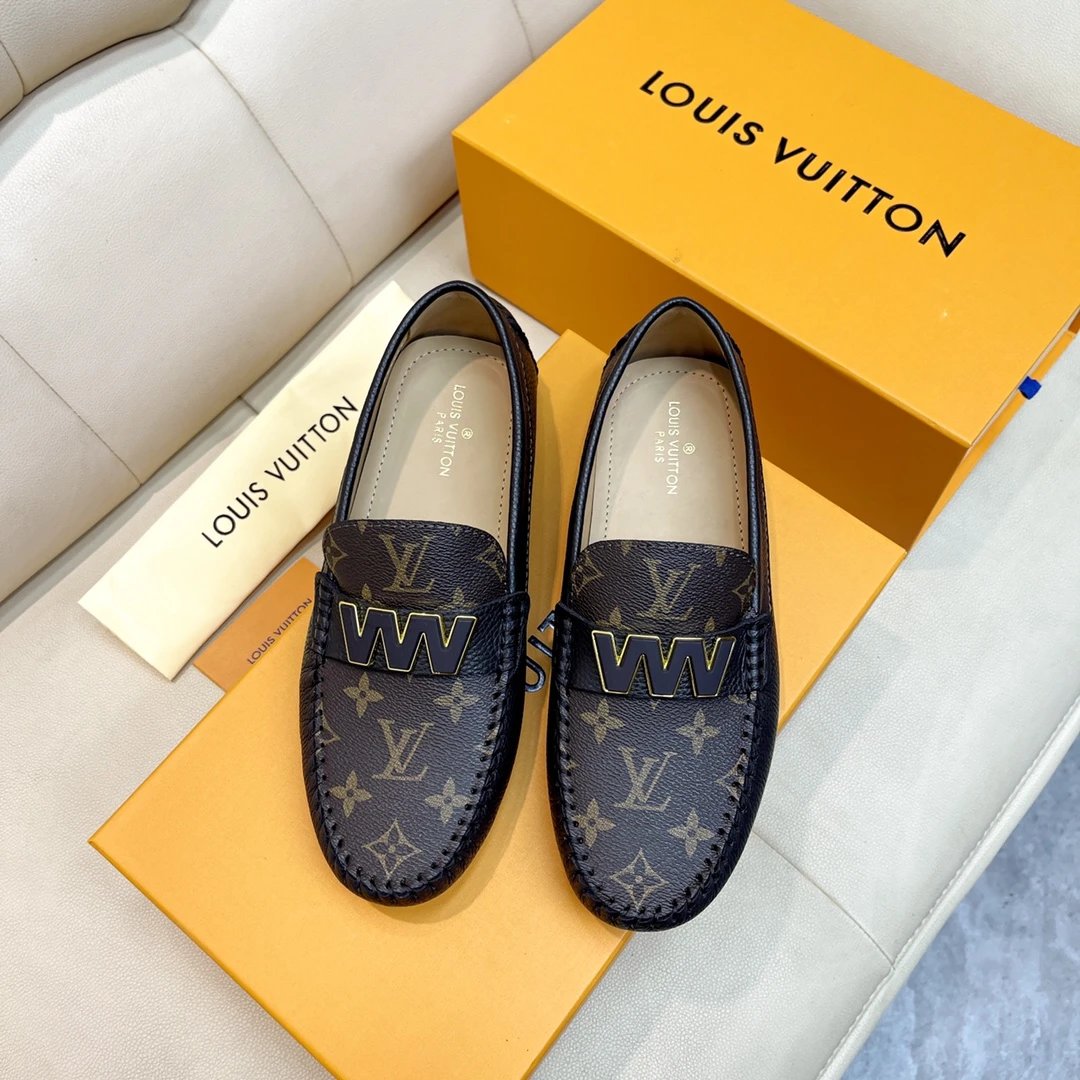 Louis Vuitton Leather Shoes Monogram loafers — 20