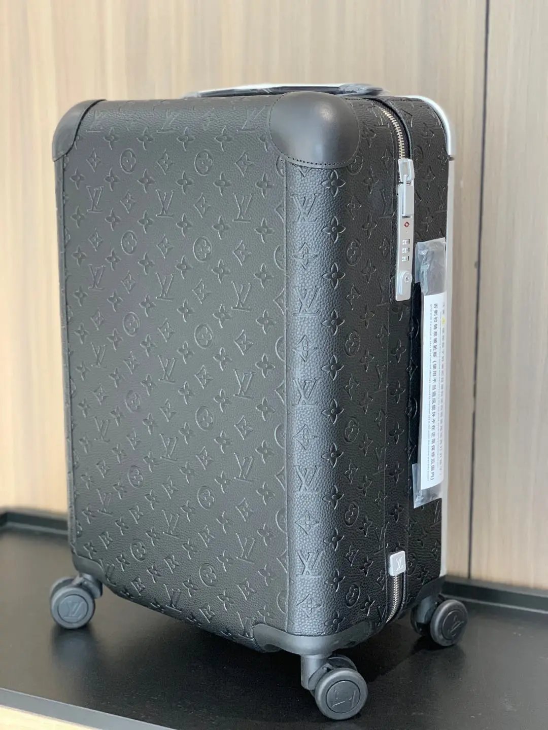 Louis Vuitton Travel Bags Monogram Spinner Suitcase — 17