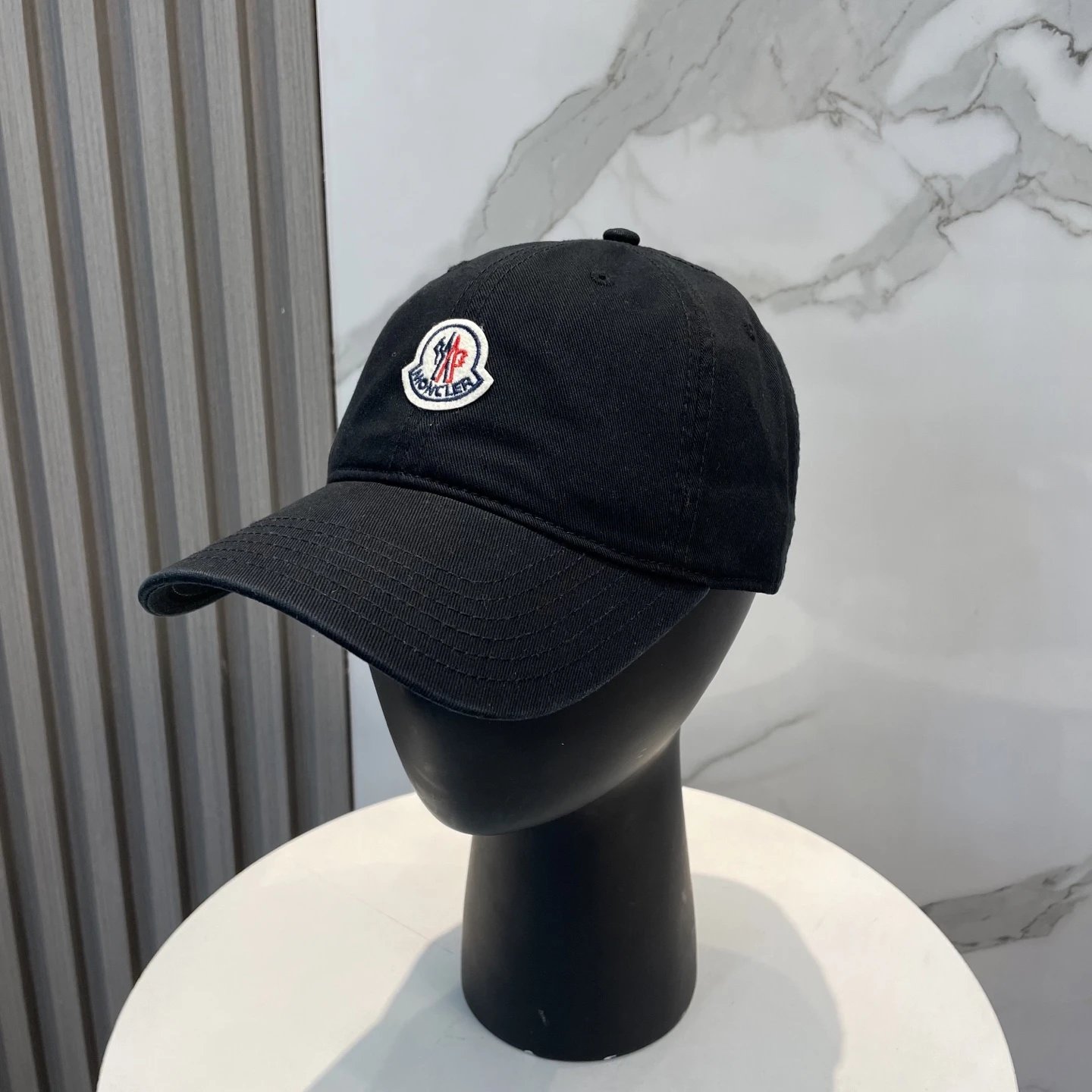Moncler Hats Logo-patch baseball cap with contrast curved brim image 11