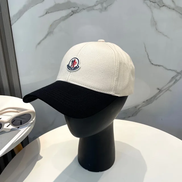 Moncler Hats Logo-patch baseball cap with contrast curved brim product detail image 4
