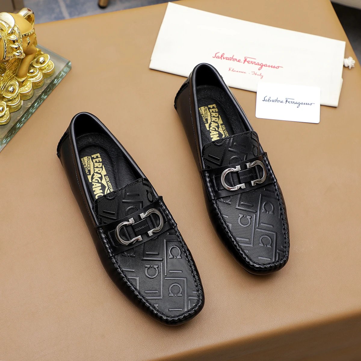 Salvatore Ferragamo Leather Shoes Men's loafers with metal Gancini-style hardware image 2