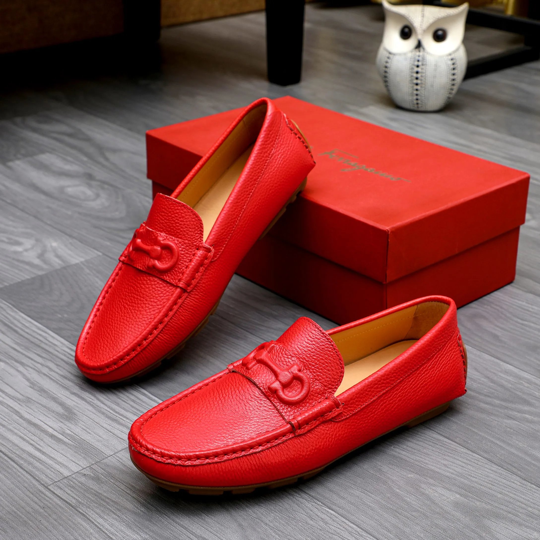 Salvatore Ferragamo Leather Shoes Men's loafers with metal Gancini-style hardware — 07