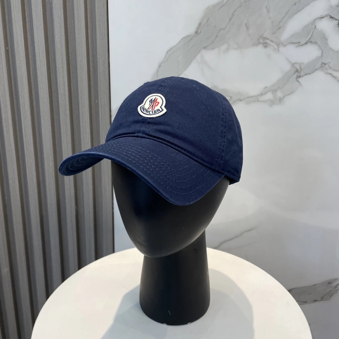 Moncler Hats Logo-patch baseball cap with contrast curved brim image 12