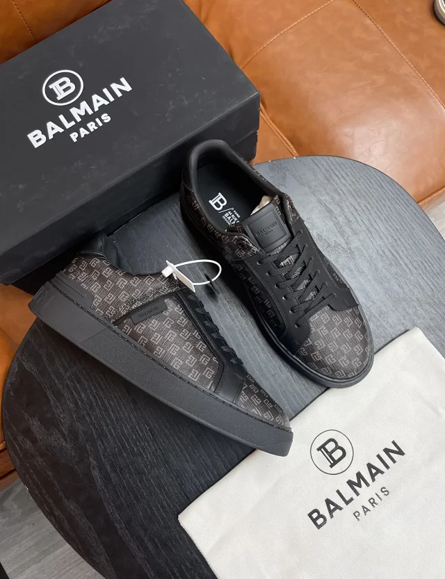 Balmain Sneakers Low-Top Lace-Up Logo product detail image 1