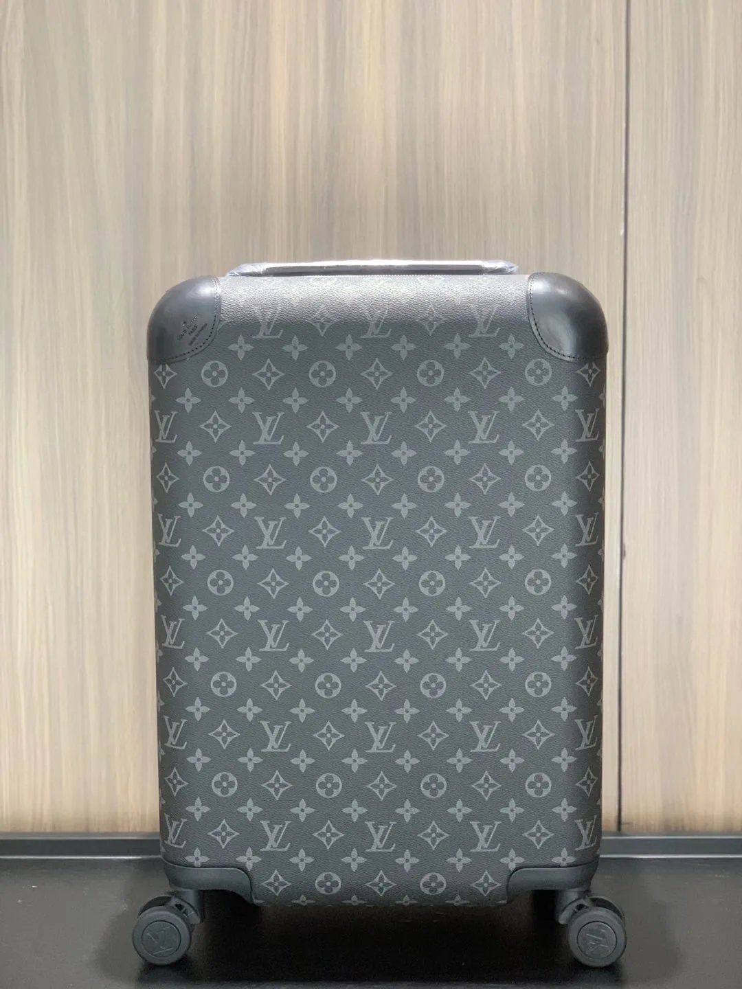 Louis Vuitton Travel Bags Monogram Spinner Suitcase — 14