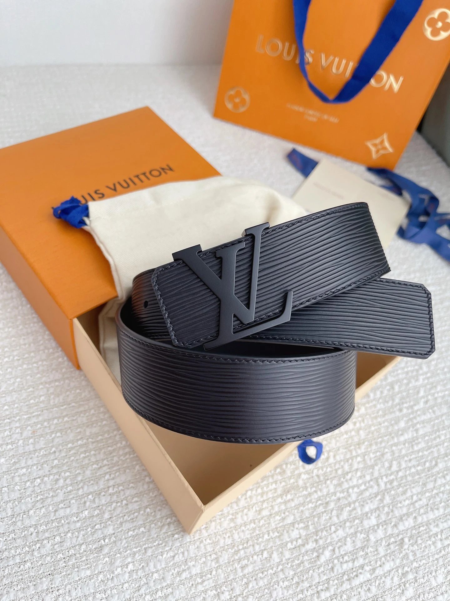 Louis Vuitton Belts LV buckle monogram belt — 37