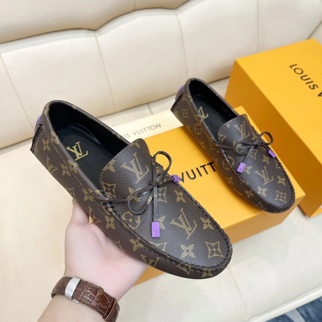 Louis Vuitton Leather Shoes Monogram loafers — 26