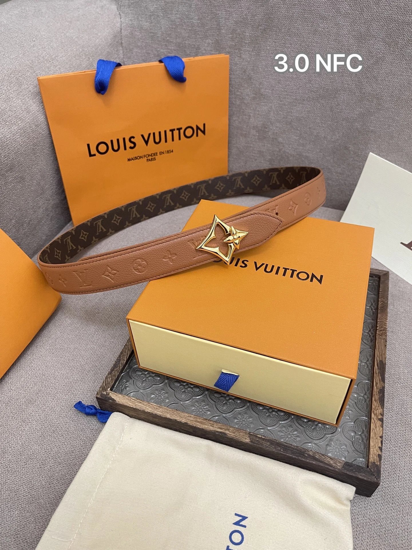 Louis Vuitton Belts LV buckle monogram belt — 02