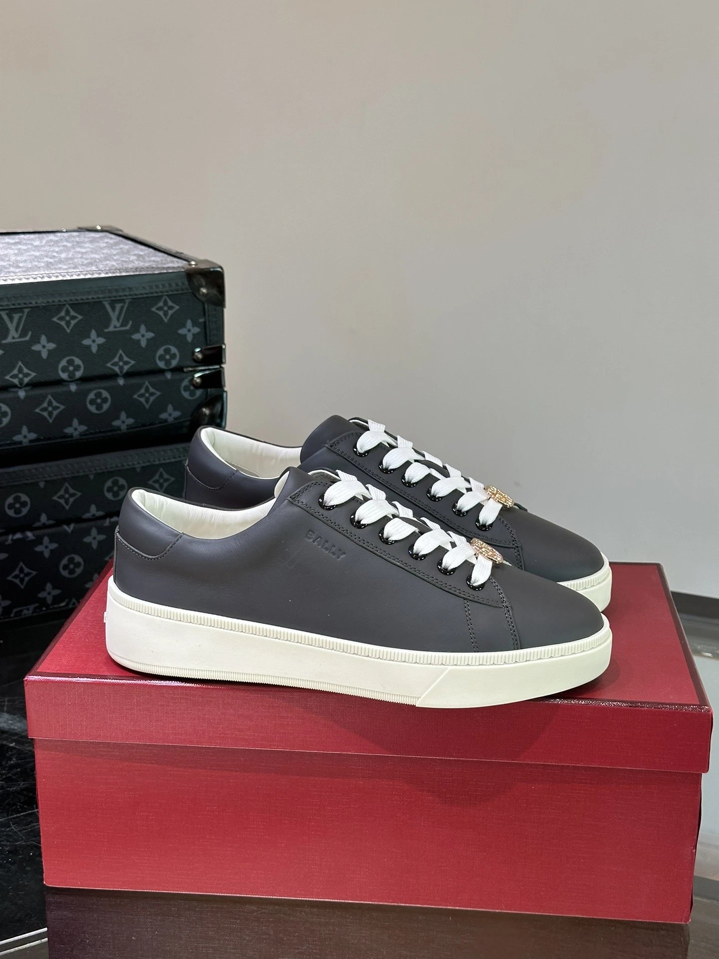 Bally Sneakers Low-Top Lace-Up — 10