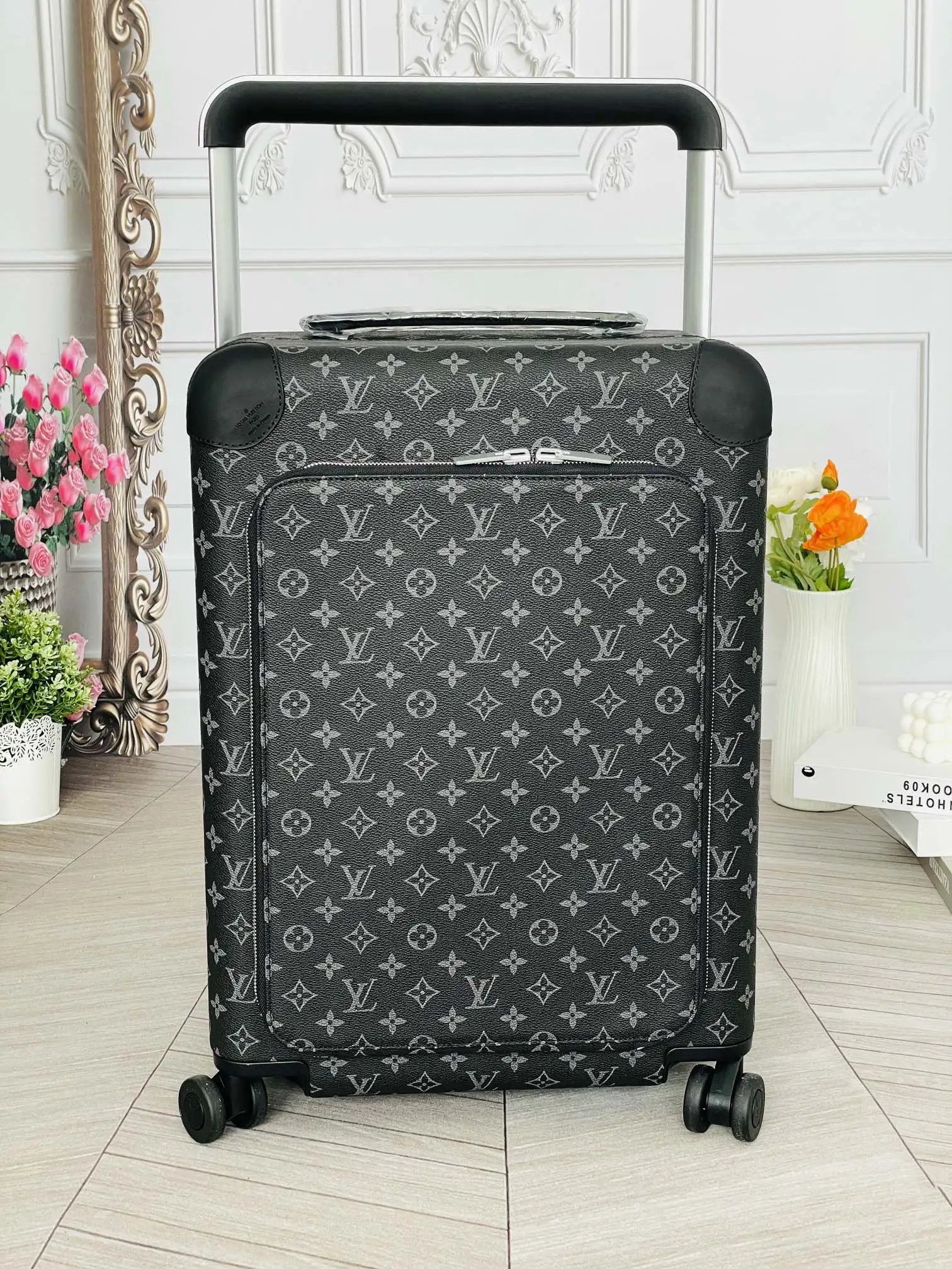 Louis Vuitton Travel Bags Monogram Spinner Suitcase — 25
