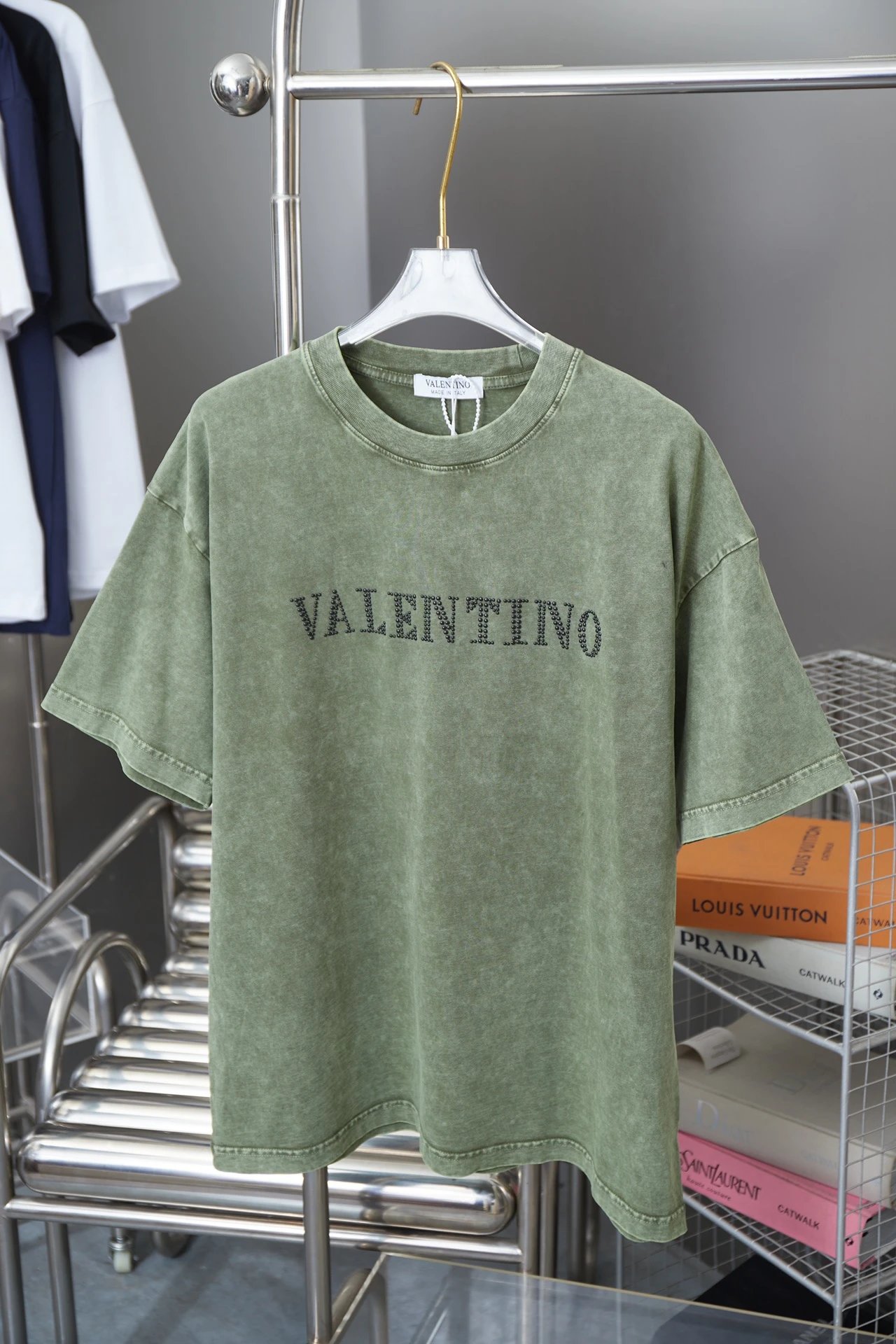 Valentino T-Shirts VLogo graphic — 26