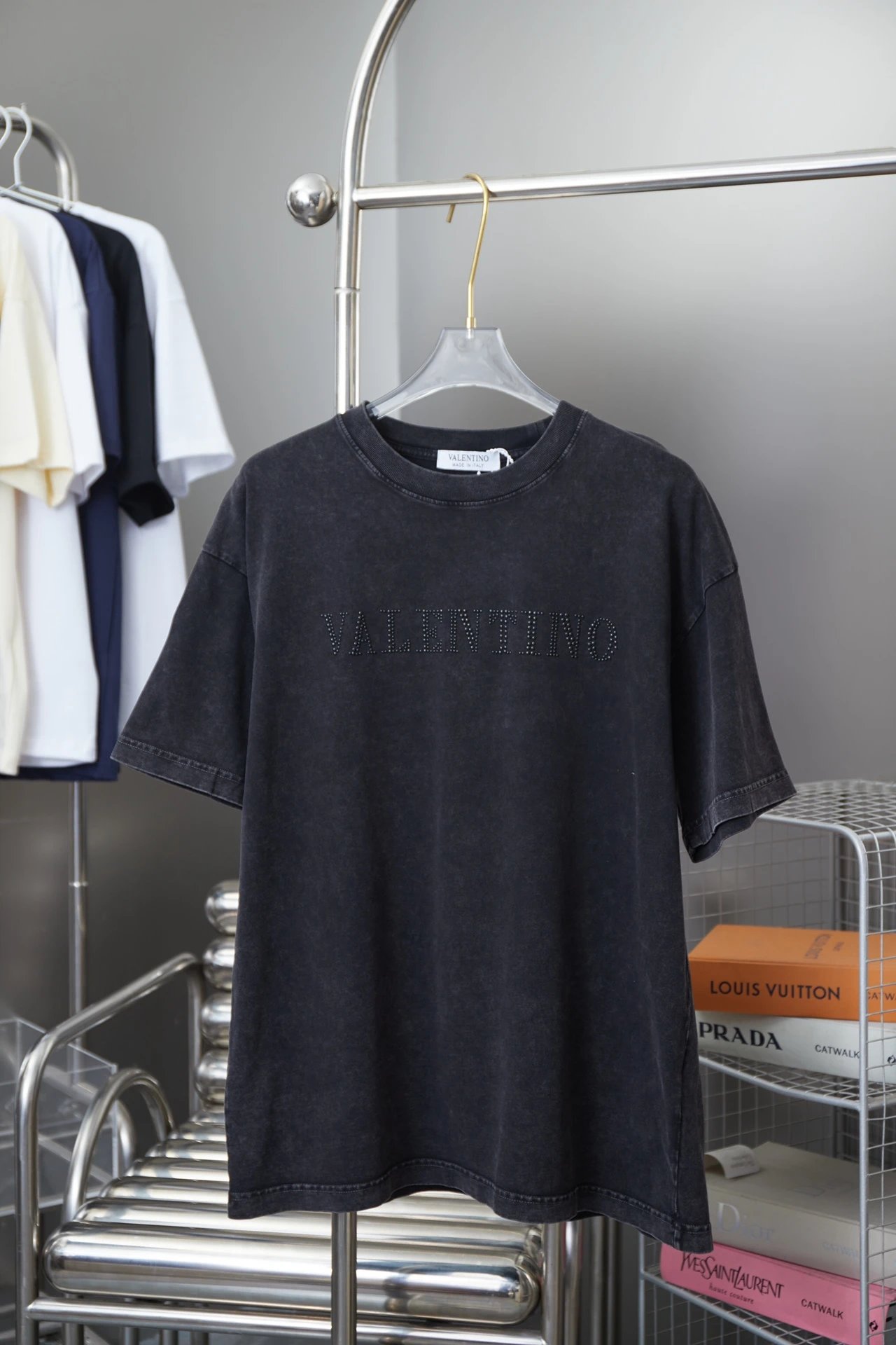 Valentino T-Shirts VLogo graphic — 25