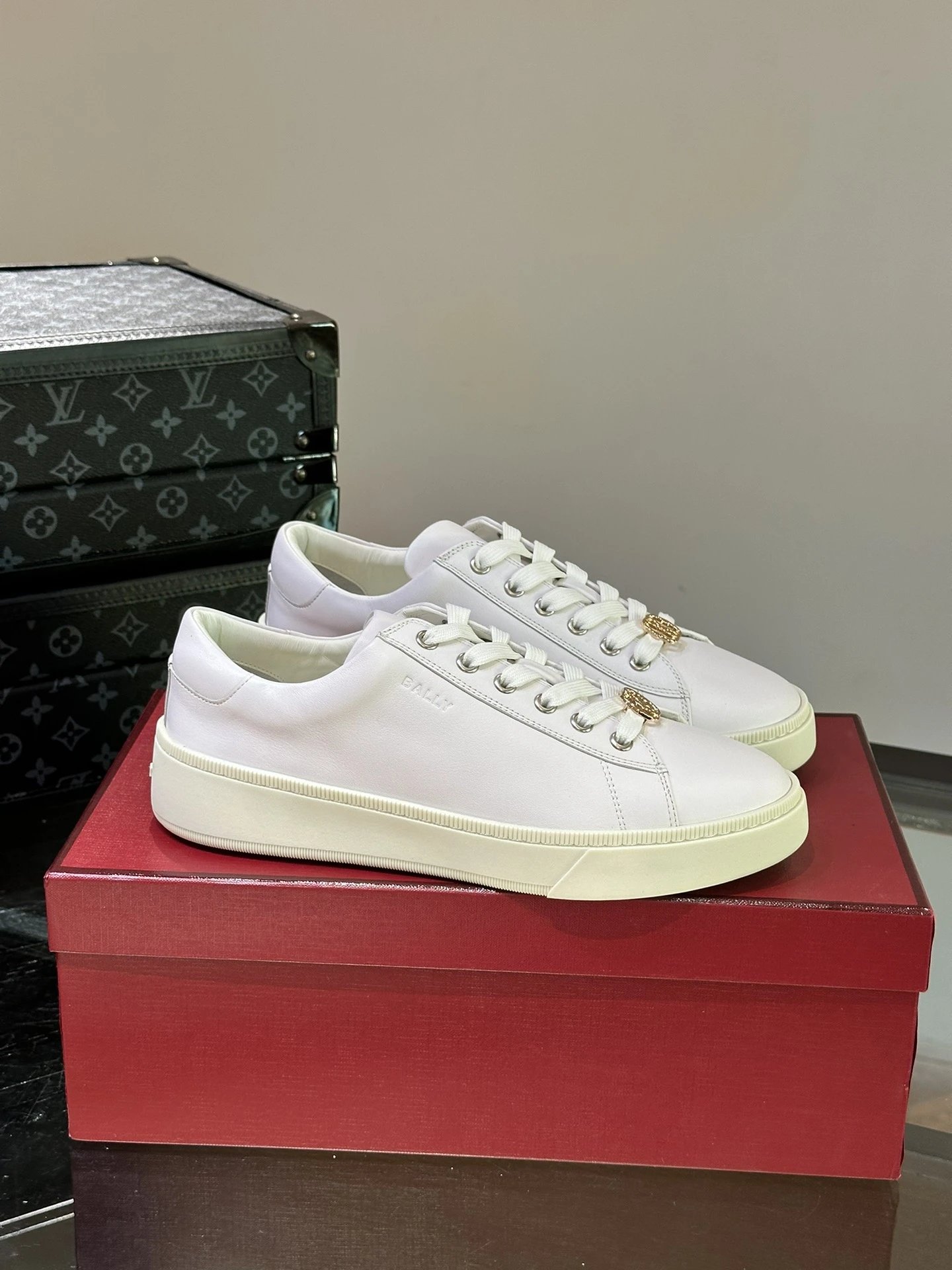 Bally Sneakers Low-Top Lace-Up — 09