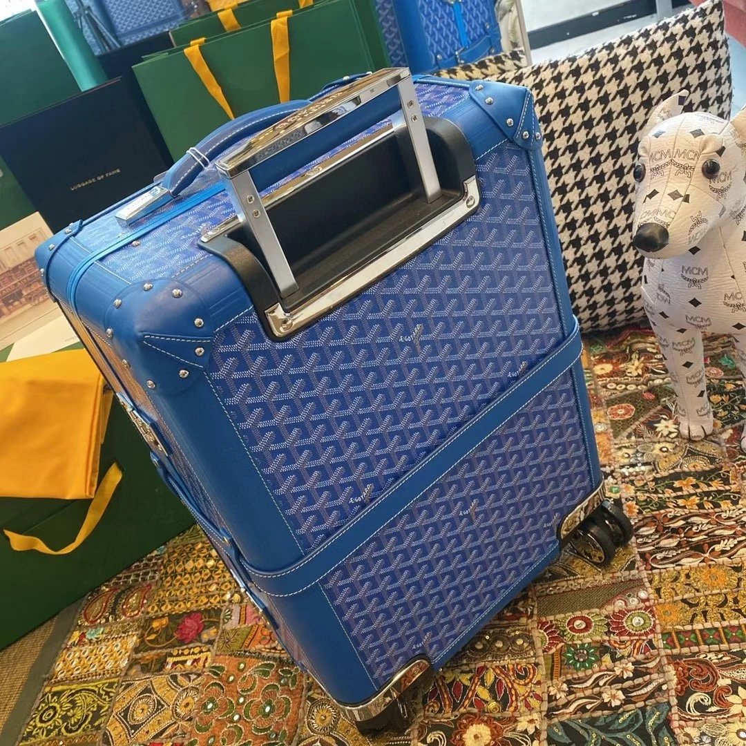 Goyard Travel Bags 20-Inch Monogram Rolling Suitcase image 13
