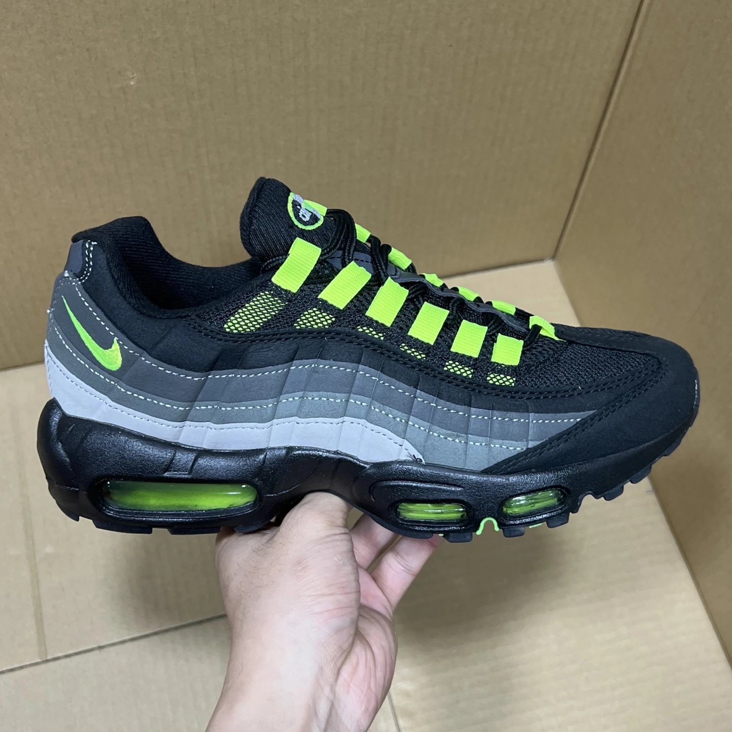 Product view 24