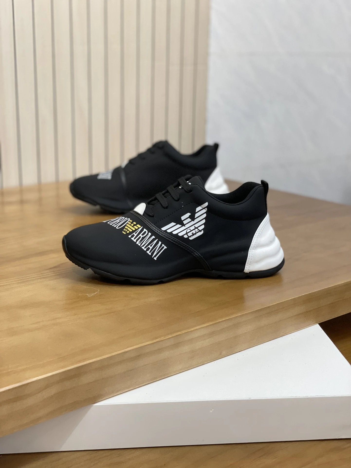 Emporio Armani Sneakers Lace-Up Logo-Print image 6