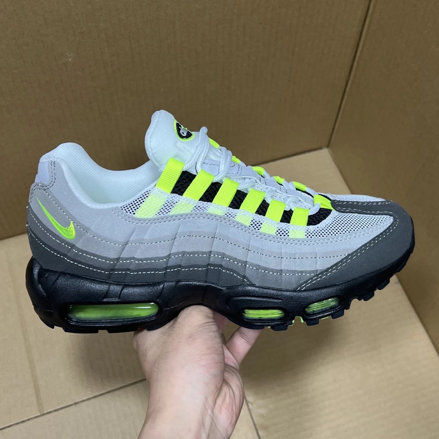 Product view 32